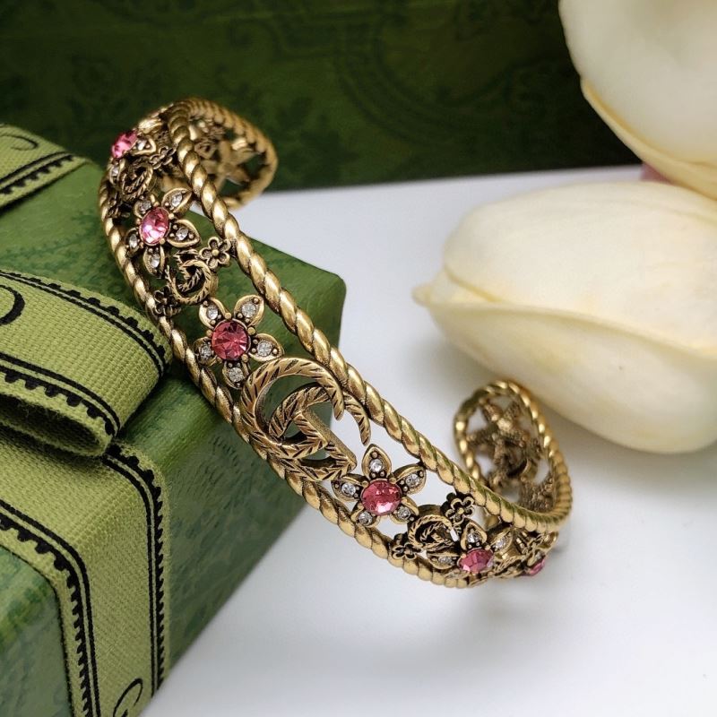 Gvc*1 bracelets